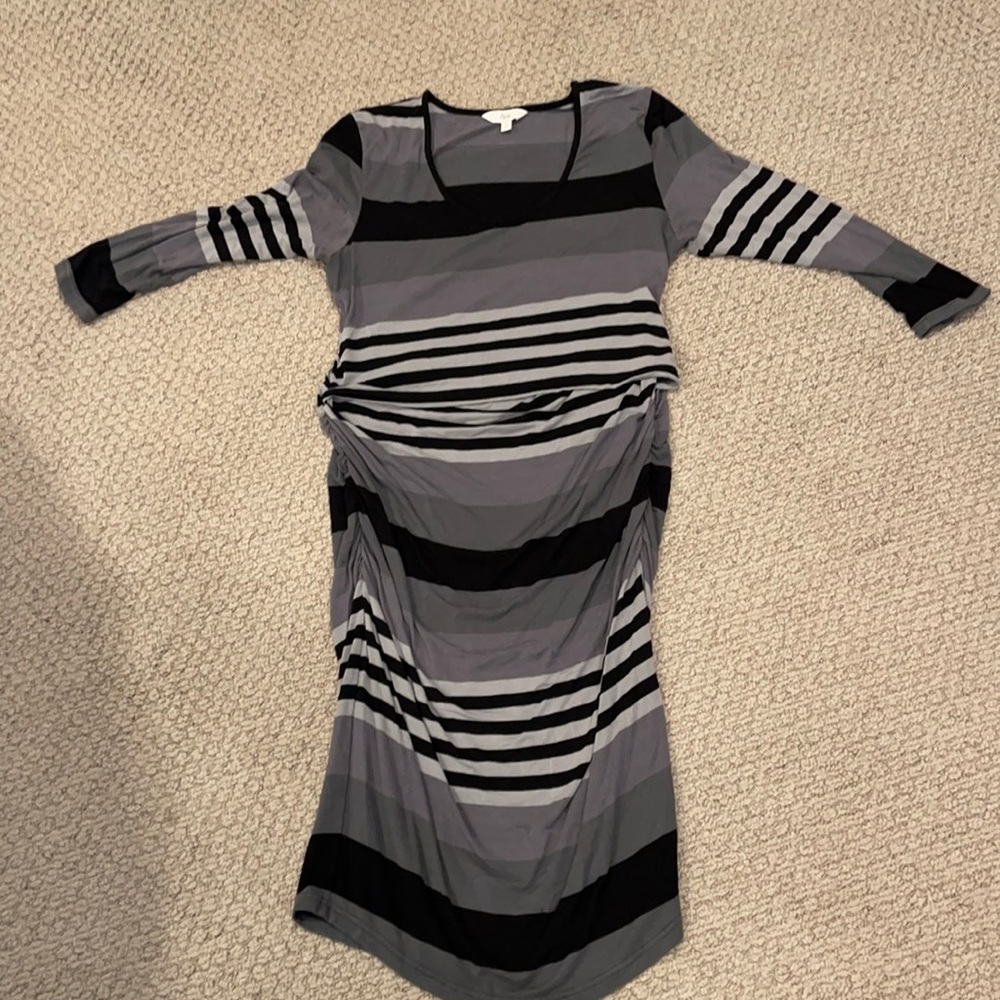 Ripe maternity and breastfeeding friendly striped dress. Size L.